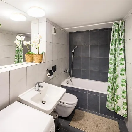 Apartmán Duplex With 3 Bedrooms Praha