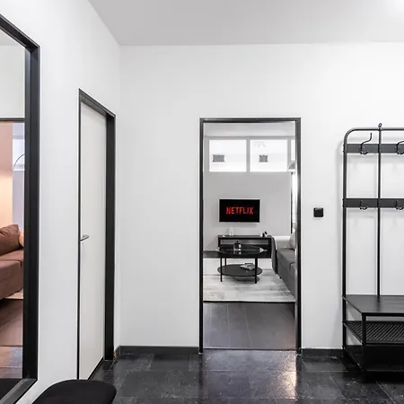 Duplex With 3 Bedrooms شقة *