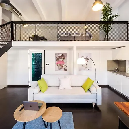 Duplex With 3 Bedrooms Apartment