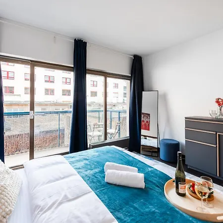 Duplex With 3 Bedrooms