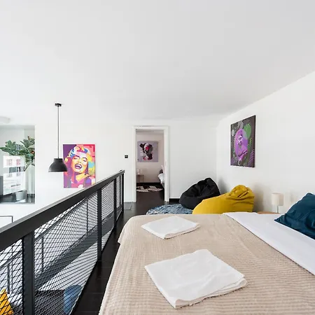 Duplex With 3 Bedrooms Apartment
